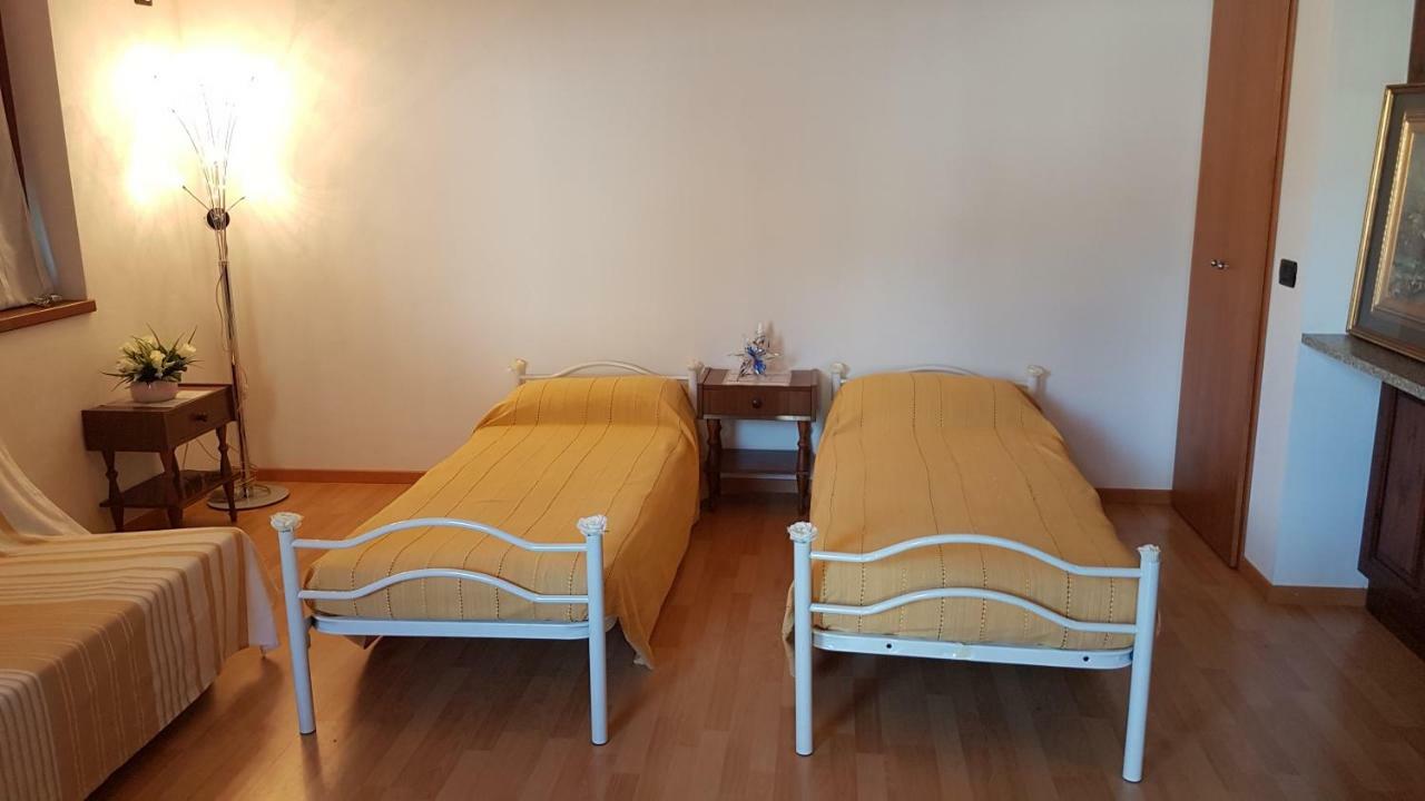 Villa Casa Lena Gera Lario Esterno foto